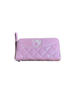 Quilted pink Wristlet Wallet with Mouse Motif zip around